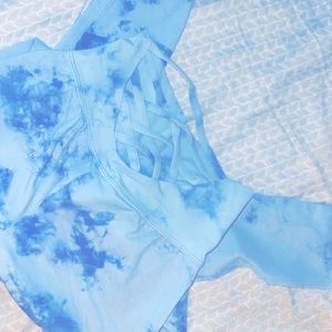 Blue tye dye leggings bombshell really cute cut out in the back of the waist